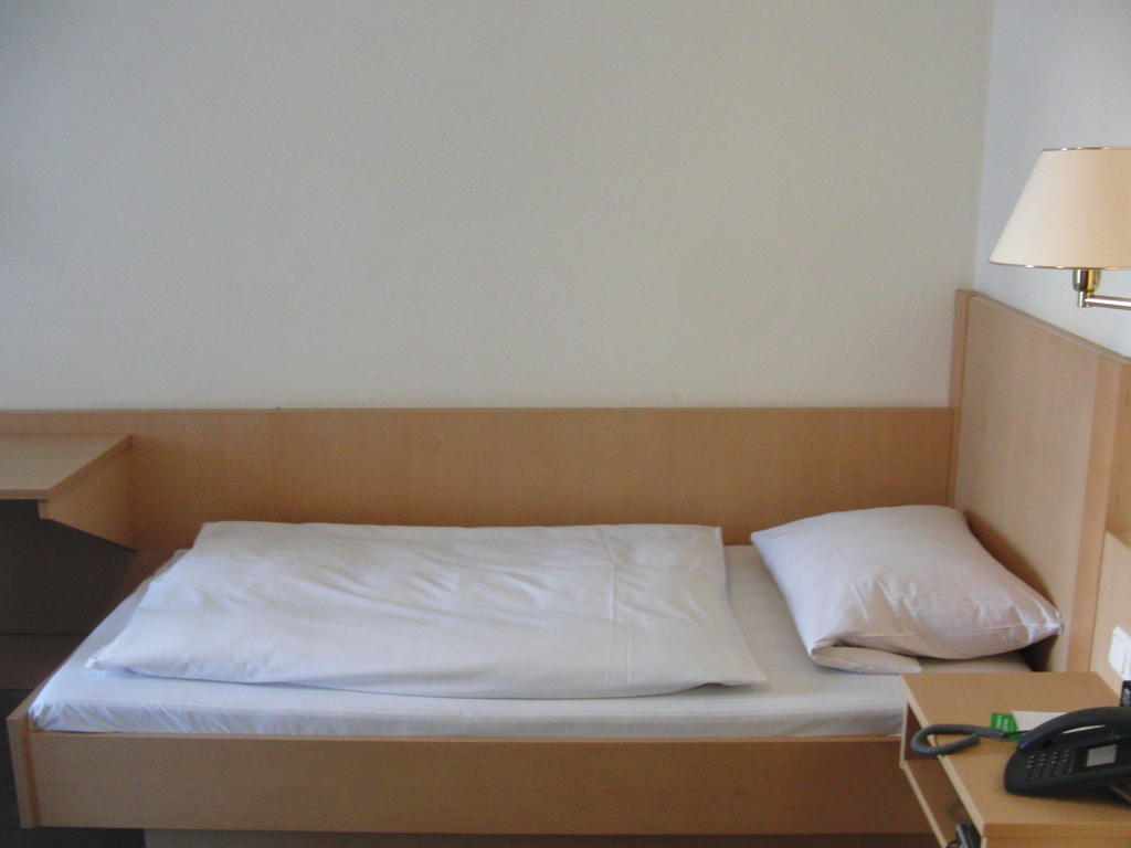 Hotel Angerer Vilseck Δωμάτιο φωτογραφία